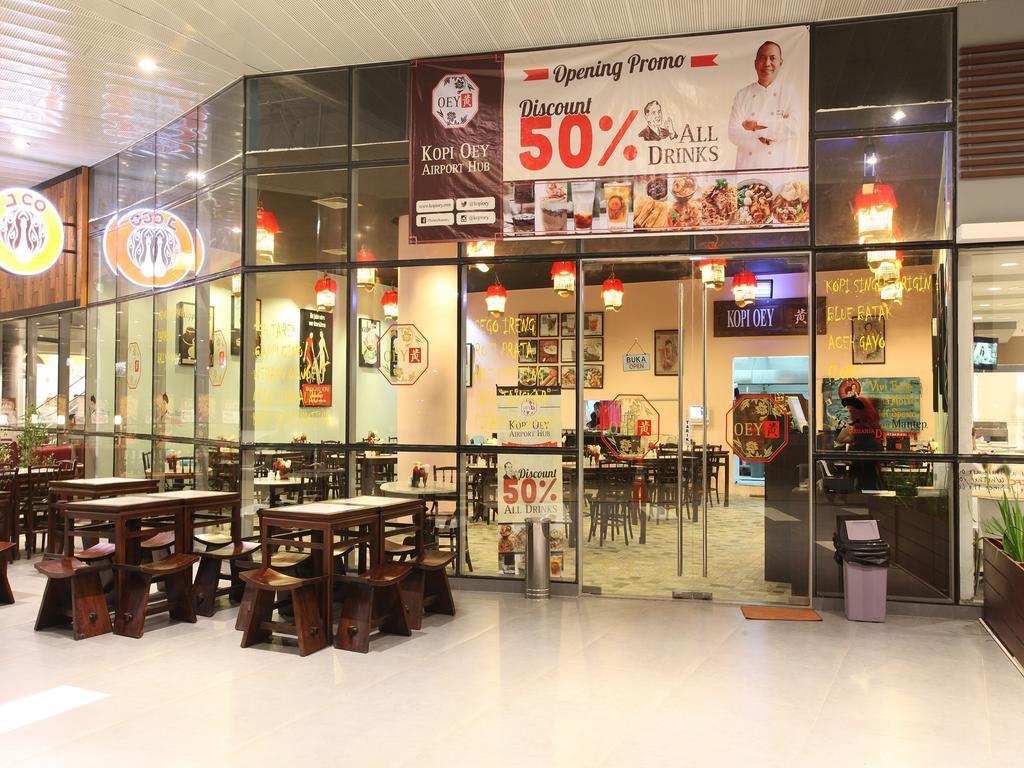 Zest Airport Jakarta By Swiss-Belhotel International Tangerang Exterior photo