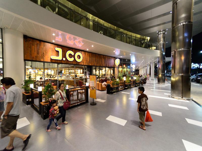 Zest Airport Jakarta By Swiss-Belhotel International Tangerang Exterior photo